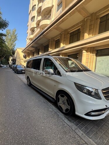 Mercedes Vito 111 2015, 196,000 km - 1.6 l - Bakı