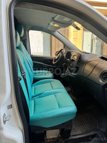 Mercedes Vito 111 2015, 196,000 km - 1.6 l - Bakı