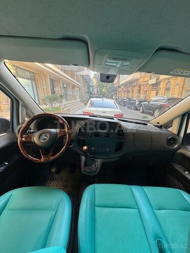 Mercedes Vito 111 2015, 196,000 km - 1.6 l - Bakı