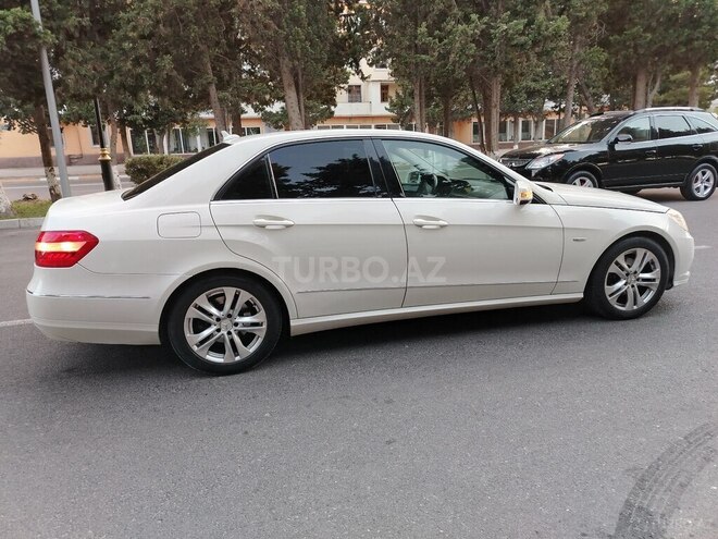 Mercedes E 220 d 2011, 274,214 km - 2.2 l - Sumqayıt