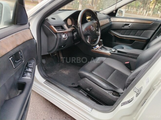 Mercedes E 220 d 2011, 274,214 km - 2.2 l - Sumqayıt