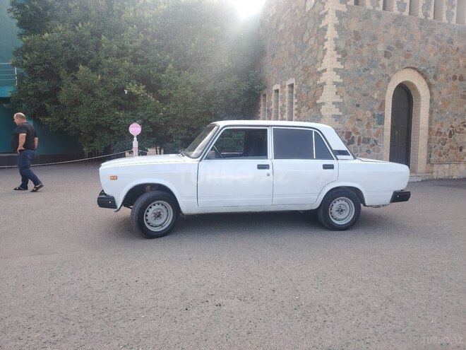 LADA (VAZ) 2107 2004, 300,000 km - 1.6 l - Qazax