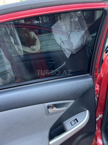 Toyota Prius 2015, 272,295 km - 1.8 l - Bakı