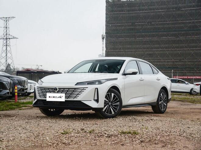 Changan Eado 2025, 0 km - 1.5 l - Bakı