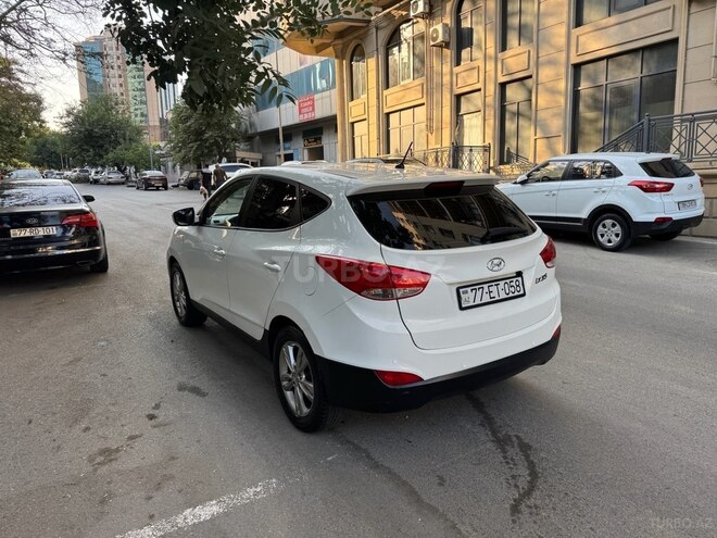 Hyundai ix35 2011, 183,000 km - 2.0 l - Bakı
