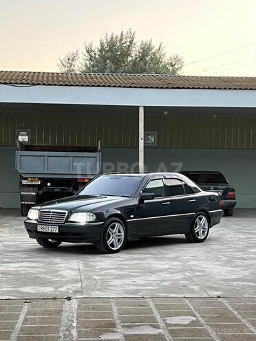 Mercedes C 240 1999, 245,580 km - 2.6 l - Hacıqabul