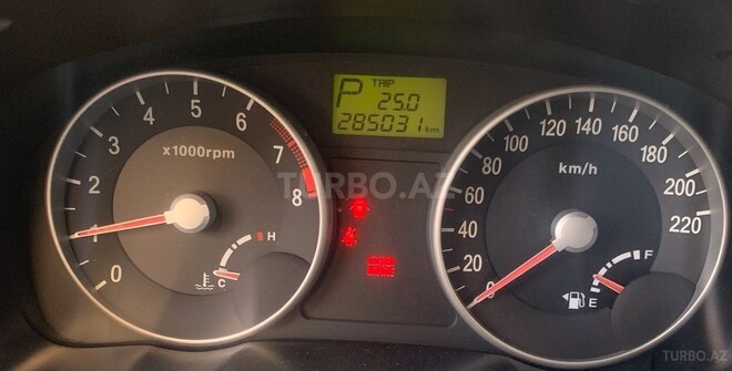 Hyundai Accent 2006, 285,000 km - 1.6 l - Bakı