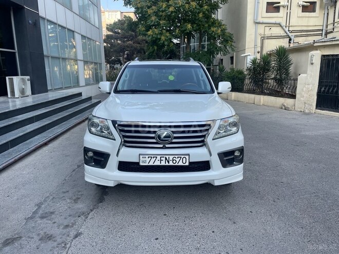 Lexus LX 570 2013, 105,235 km - 5.7 l - Bakı