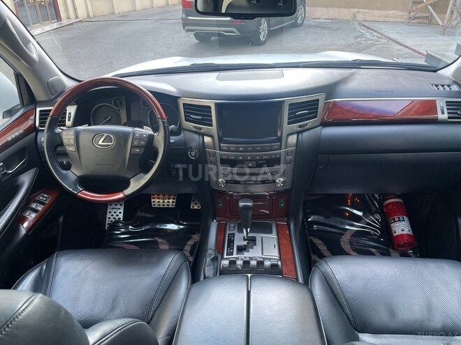 Lexus LX 570 2013, 105,235 km - 5.7 l - Bakı