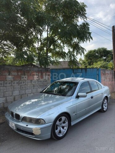 BMW 528 1998, 404,000 km - 2.8 l - Astara