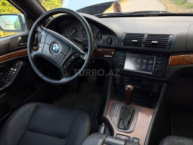 BMW 528 1998, 404,000 km - 2.8 l - Astara