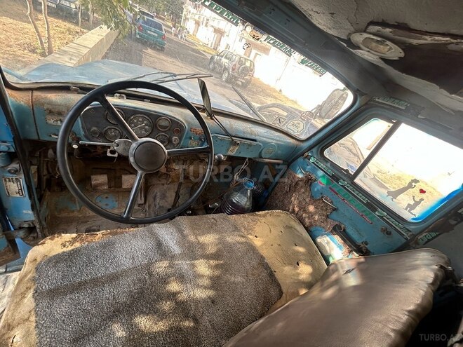 GAZ 52 1983, 204,000 km - 3.5 l - Neftçala