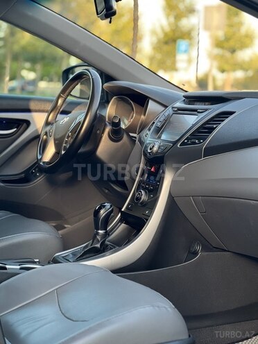 Hyundai Elantra 2014, 119,000 km - 1.8 l - Bakı