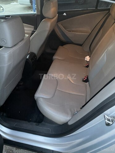 Volkswagen Passat 2005, 350,100 km - 2.0 л - Xırdalan