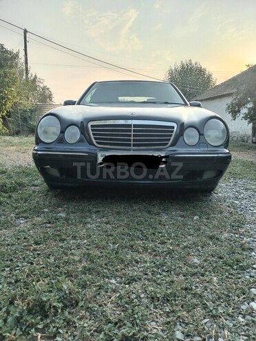 Mercedes E 270 2001, 828,000 km - 2.7 л - Zərdab