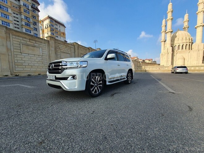 Toyota Land Cruiser 2018, 132,000 km - 4.0 л - Bakı