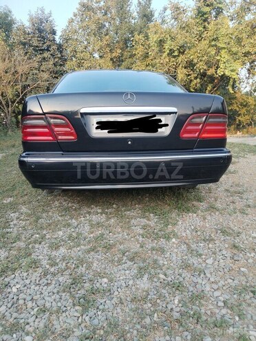 Mercedes E 270 2001, 828,000 km - 2.7 л - Zərdab