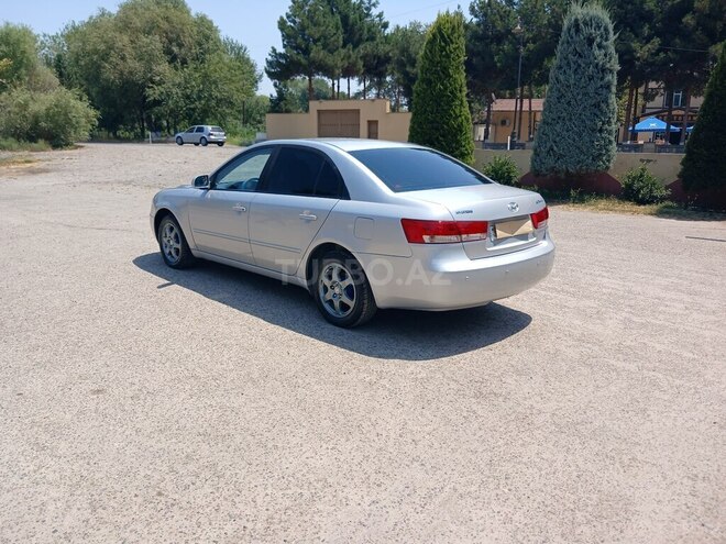 Hyundai Sonata 2006, 310,000 km - 2.4 l - Salyan
