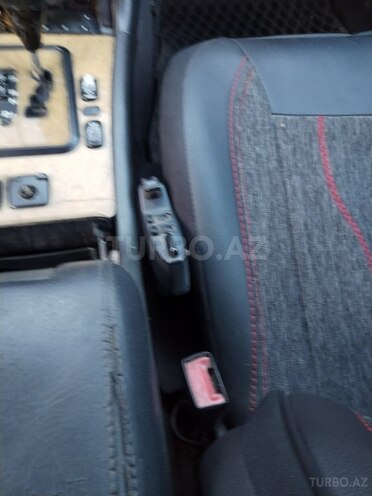 Mercedes E 270 2001, 828,000 km - 2.7 л - Zərdab