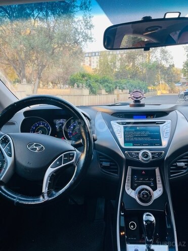 Hyundai Elantra 2011, 329,349 km - 1.8 л - Bakı
