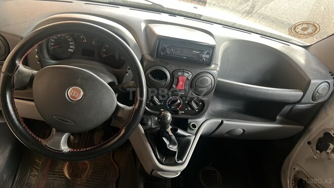 Fiat Doblo 2009, 350,000 km - 1.9 l - Bakı