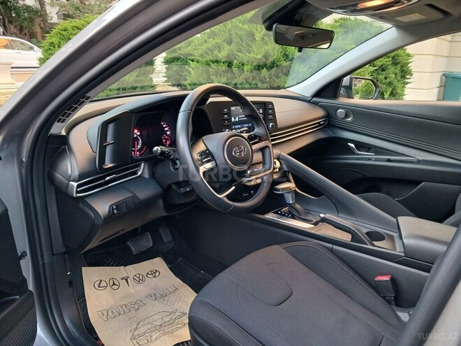 Hyundai Elantra 2022, 36,700 km - 1.6 l - Bakı