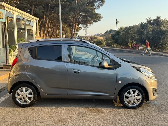 Chevrolet Spark 2022, 86,000 km - 1.3 л - Bakı