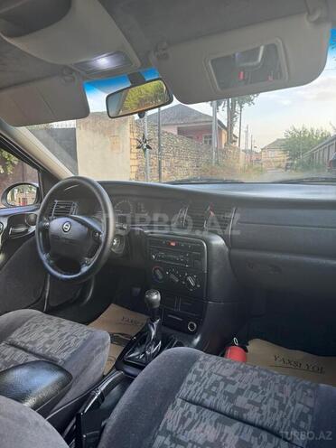 Opel Vectra 2000, 215,436 km - 1.6 l - Qazax