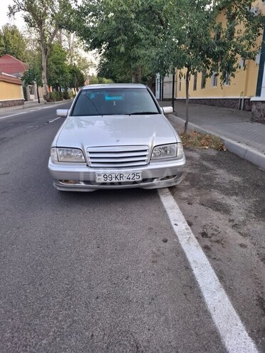 Mercedes C 180 1997, 263,900 km - 1.8 л - Şəmkir