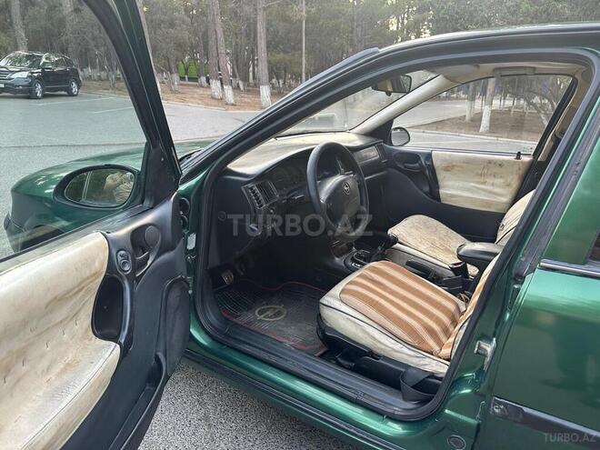 Opel Vectra 1996, 334,000 km - 1.6 l - Sumqayıt