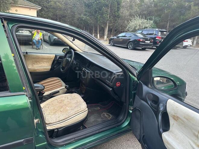 Opel Vectra 1996, 334,000 km - 1.6 l - Sumqayıt
