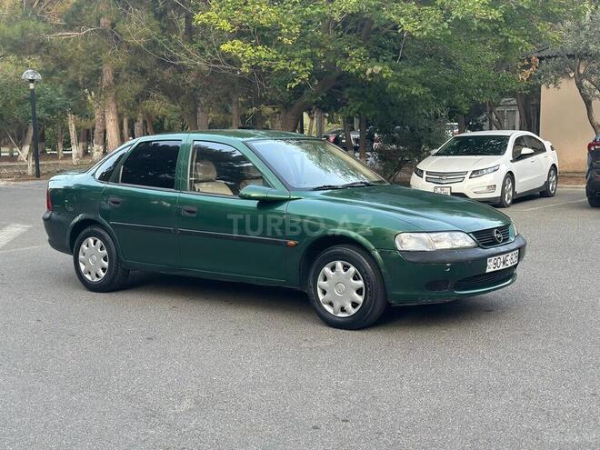 Opel Vectra 1996, 334,000 km - 1.6 l - Sumqayıt