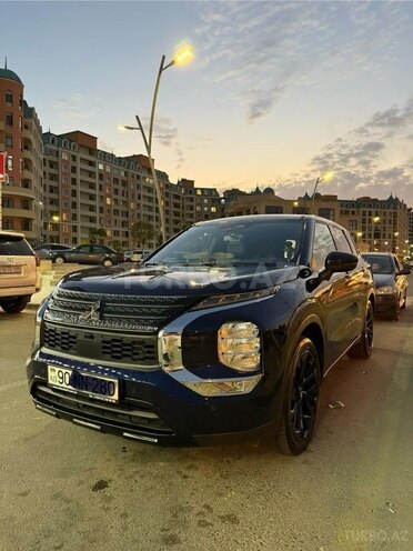 Mitsubishi Outlander 2023, 43,000 km - 2.4 l - Bakı