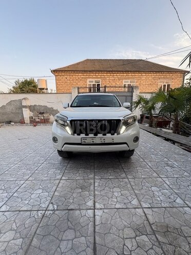 Toyota Land Cruiser Prado 2012, 268,000 km - 2.7 l - Bakı