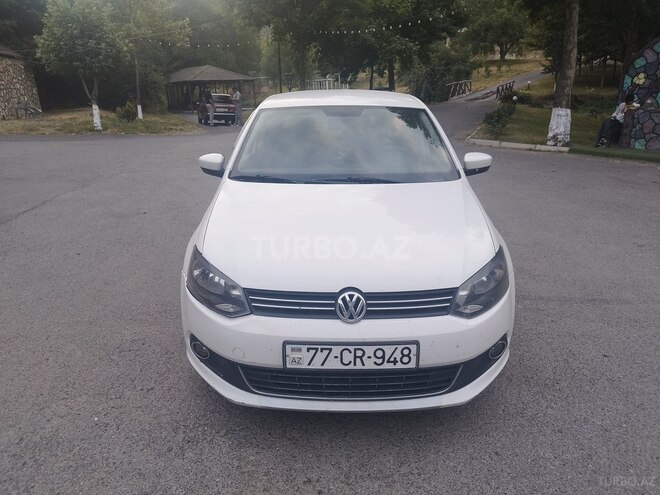 Volkswagen Polo 2013, 213,115 km - 1.6 l - Bakı