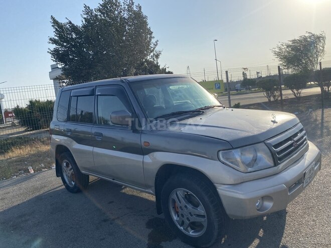 Mitsubishi Pajero io 1999, 300,000 km - 1.8 l - Bakı