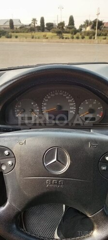 Mercedes E 270 1999, 570,572 km - 2.7 l - Bərdə