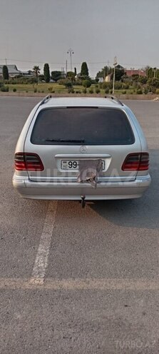 Mercedes E 270 1999, 570,572 km - 2.7 l - Bərdə