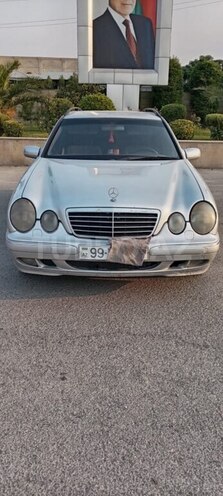Mercedes E 270 1999, 570,572 km - 2.7 l - Bərdə