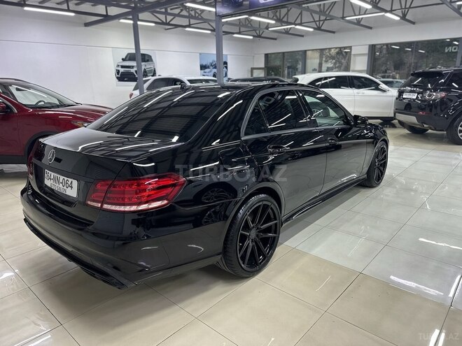 Mercedes E 220 2013, 236,000 km - 2.1 л - Sumqayıt