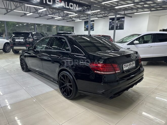 Mercedes E 220 2013, 236,000 km - 2.1 л - Sumqayıt