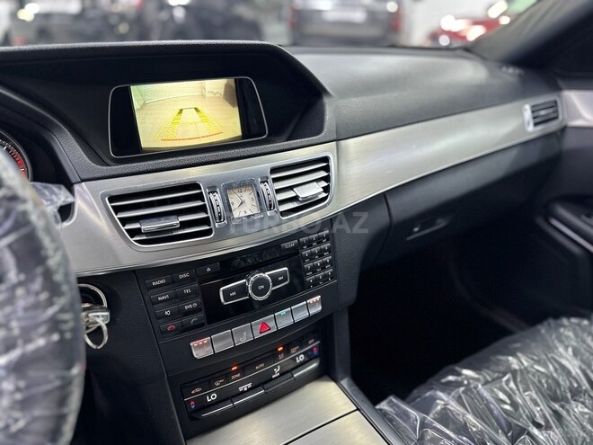 Mercedes E 220 2013, 236,000 km - 2.1 л - Sumqayıt