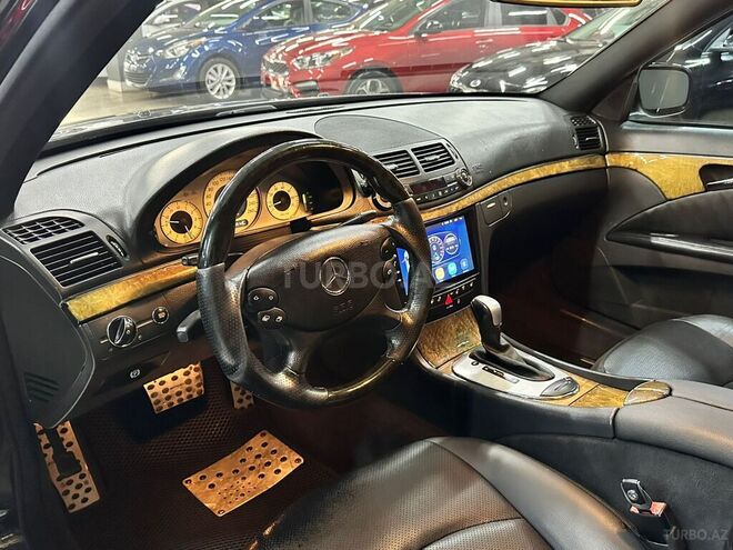Mercedes E 350 2005, 367,000 km - 3.5 l - Bakı