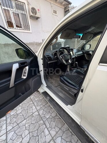 Toyota Land Cruiser Prado 2012, 268,000 km - 2.7 l - Bakı