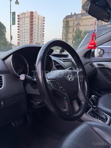 Hyundai Elantra 2015, 141,000 km - 1.8 l - Bakı