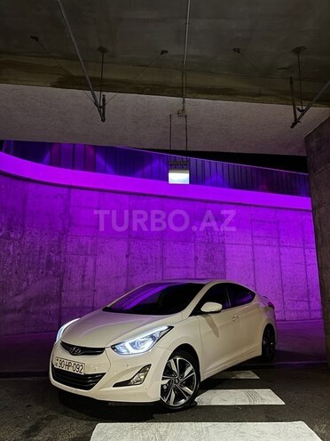Hyundai Elantra 2015, 141,000 km - 1.8 l - Bakı