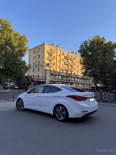 Hyundai Elantra 2015, 141,000 km - 1.8 l - Bakı