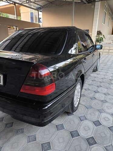 Mercedes C 240 1999, 360,000 km - 2.4 l - Şəki