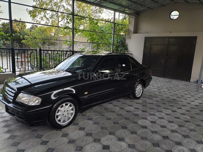 Mercedes C 240 1999, 360,000 km - 2.4 l - Şəki