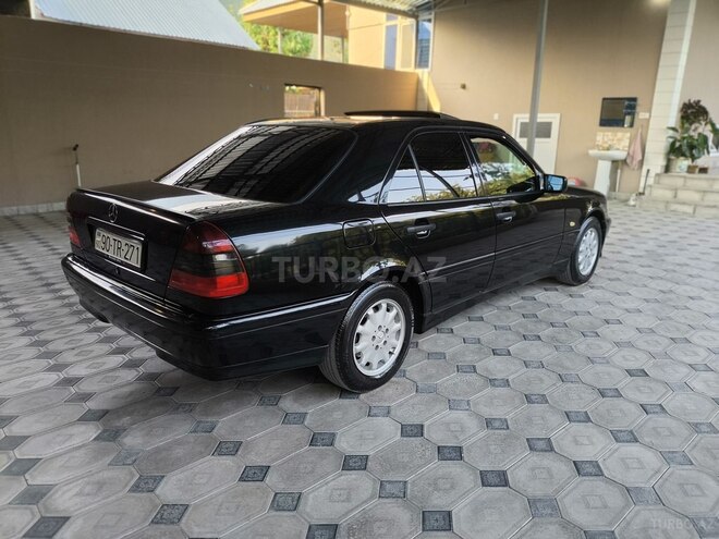 Mercedes C 240 1999, 360,000 km - 2.4 l - Şəki